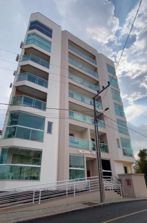 Apartamento Ed. Lírio do Vale